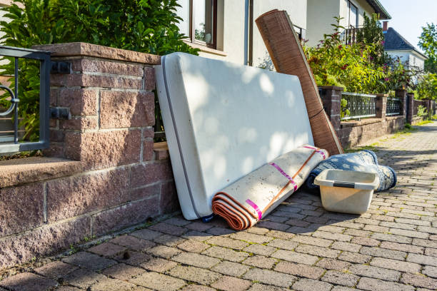 Best Junk Hauling Services  in Tri Lakes, IN